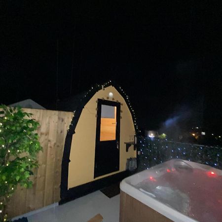 Arch Pod & Hot Tub Lejlighed Carndonagh Eksteriør billede