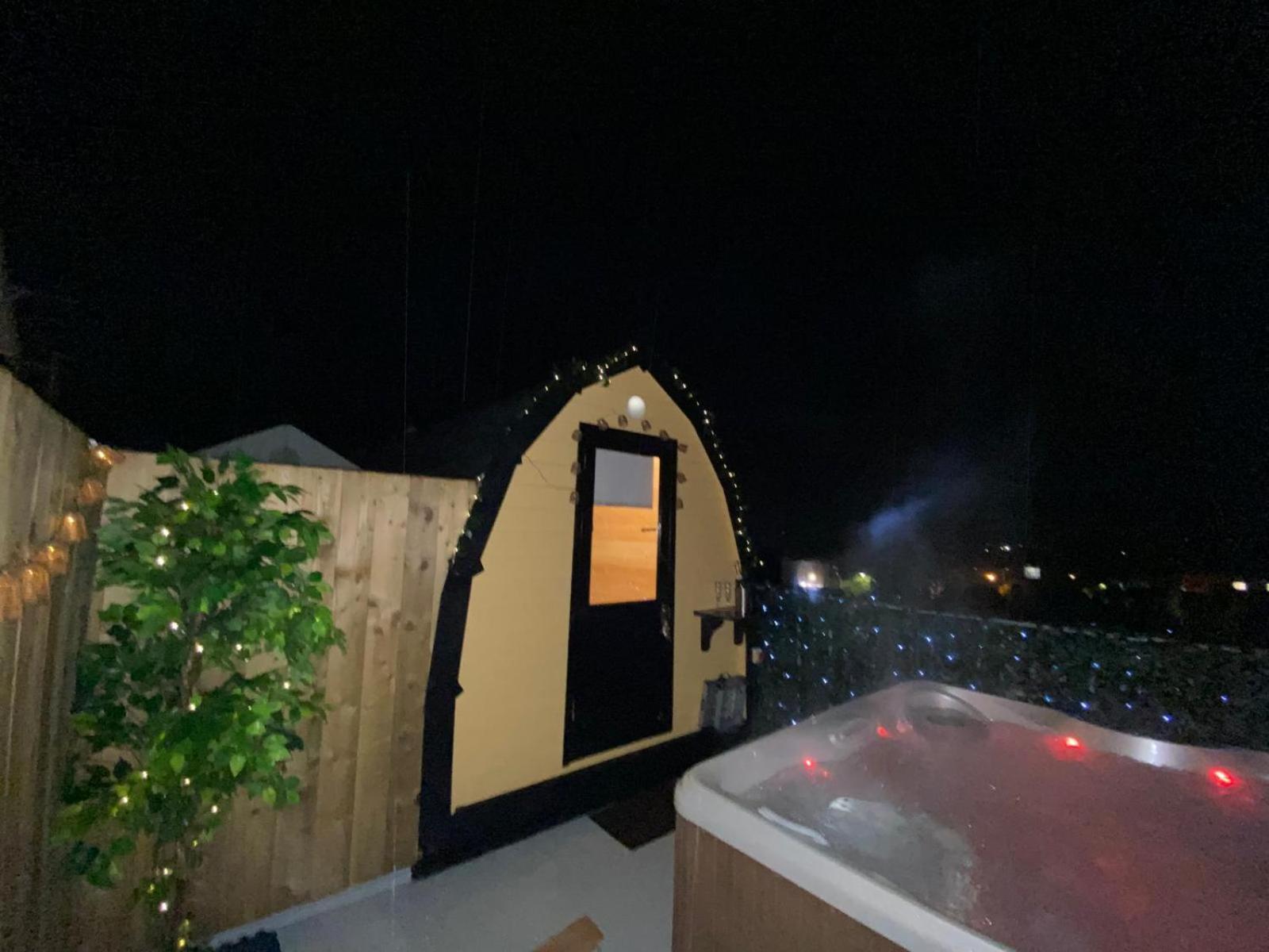 Arch Pod & Hot Tub Lejlighed Carndonagh Eksteriør billede